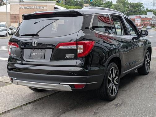2020 Honda Pilot Touring 8-Passenger
