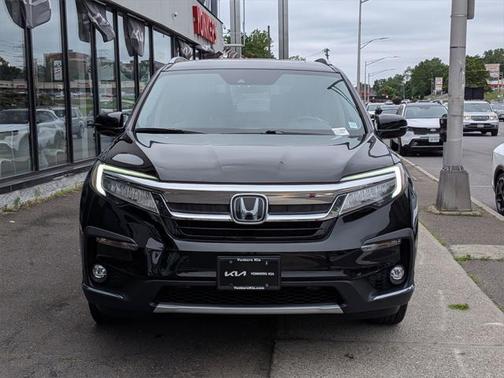 2020 Honda Pilot Touring 8-Passenger