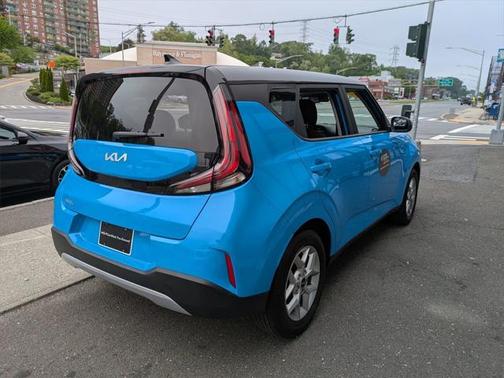 2023 Kia Soul S