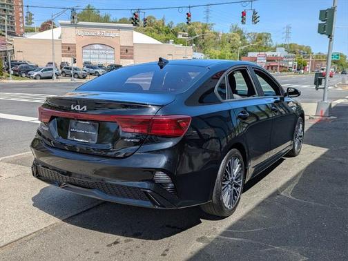 2022 Kia Forte GT-Line
