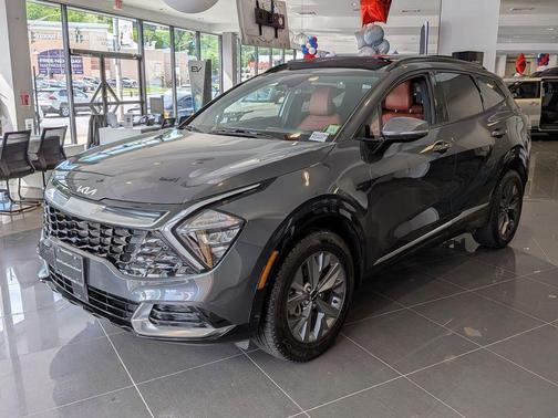 Gravity Gray 2023 Kia Sportage SX