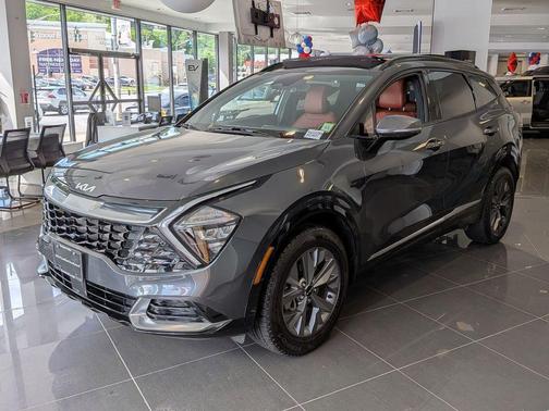 Gravity Gray 2023 Kia Sportage SX