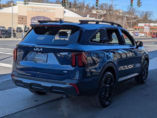 2024 Kia Sorento SX
