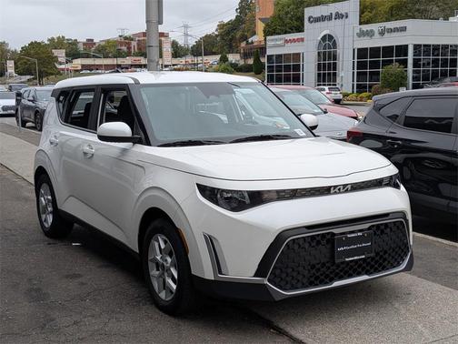 2023 Kia Soul S