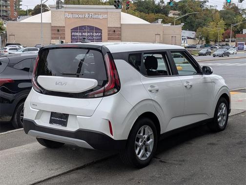 2023 Kia Soul S