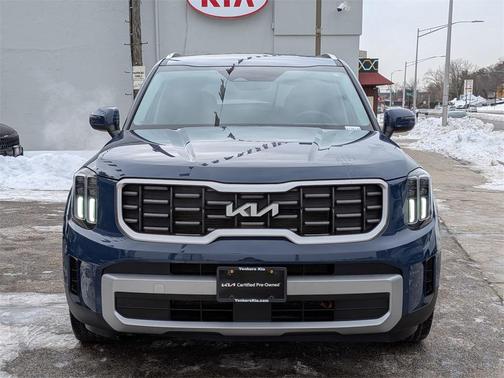 2023 Kia Telluride S