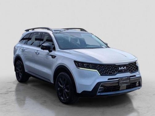 Glacial White Pearl 2023 Kia Sorento SX