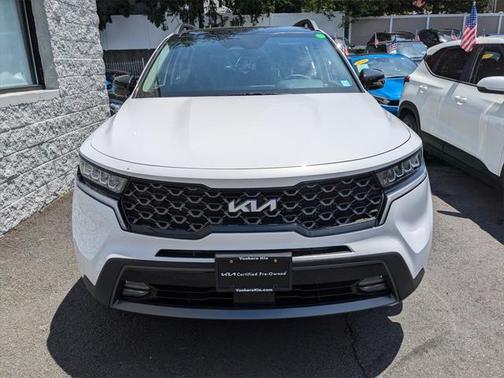 Glacial White Pearl 2023 Kia Sorento EX