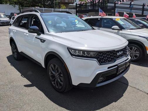 Glacial White Pearl 2023 Kia Sorento EX