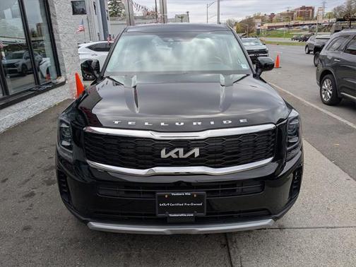 2022 Kia Telluride LX