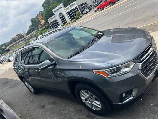 2021 Chevrolet Traverse LT Cloth