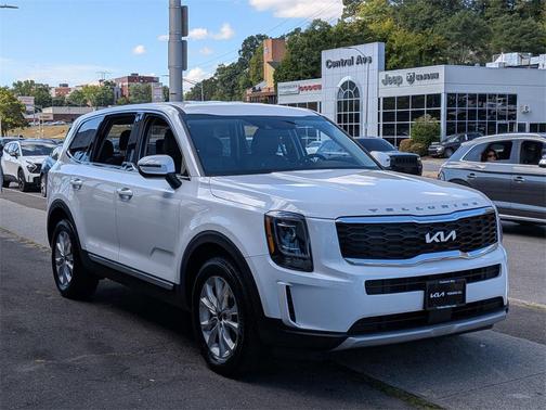 2022 Kia Telluride LX