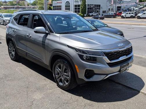 2023 Kia Seltos S