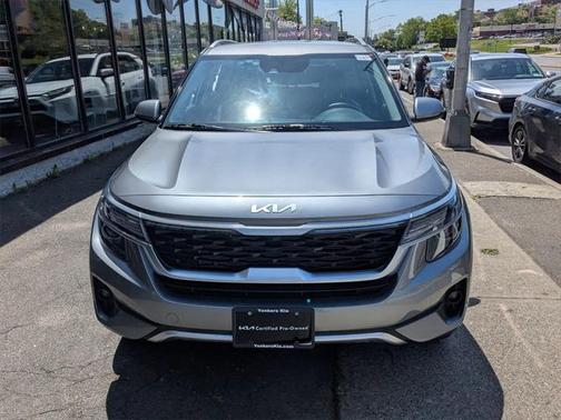 2023 Kia Seltos S