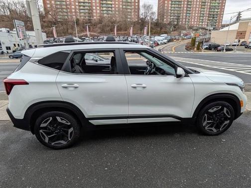 2024 Kia Seltos SX Turbo