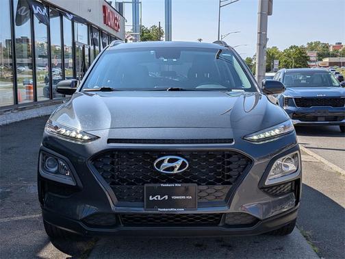 2021 Hyundai KONA SEL