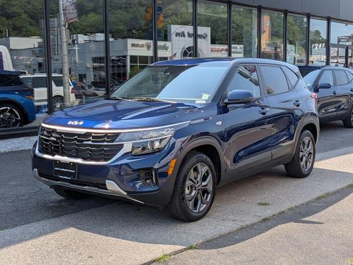 Dark Ocean Blue 2025 Kia Seltos LX