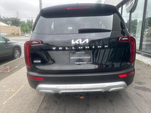 2022 Kia Telluride LX
