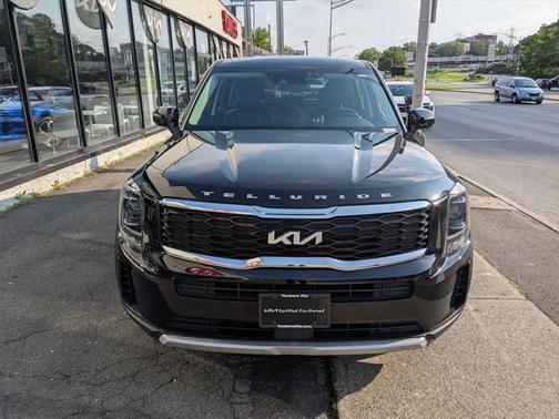 2022 Kia Telluride LX