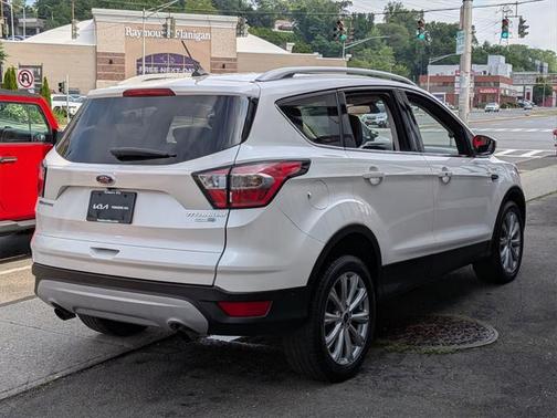 2018 Ford Escape Titanium
