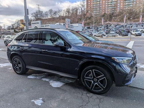 2023 Mercedes-Benz GLC 300 4MATIC