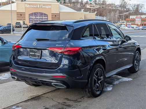 2023 Mercedes-Benz GLC 300 4MATIC