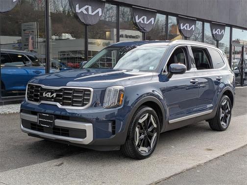 2023 Kia Telluride S