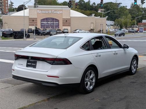 2024 Honda Accord LX 1.5T