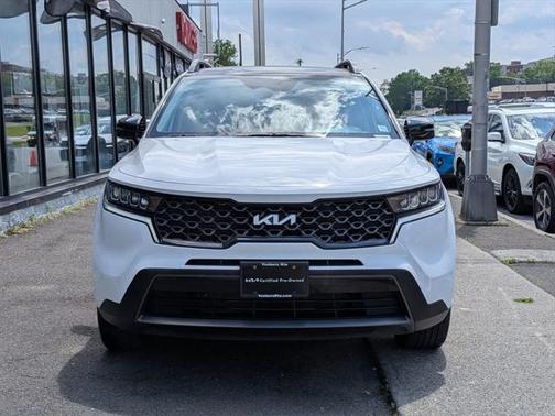 2022 Kia Sorento S