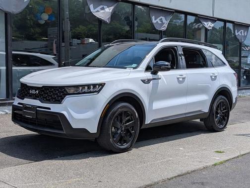 2022 Kia Sorento S