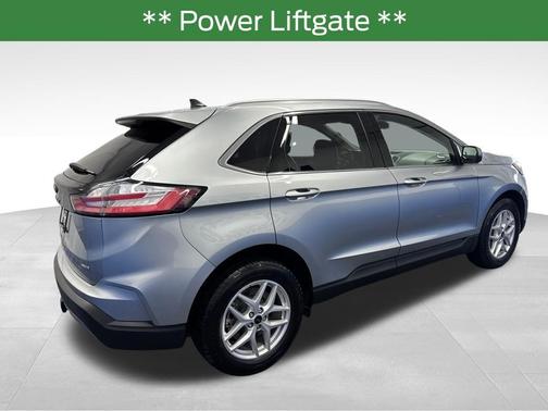 Silver Metallic 2024 Ford Edge SEL