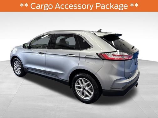Silver Metallic 2024 Ford Edge SEL