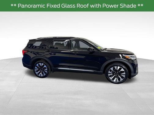 Agate Black Metallic 2026 Ford Explorer Platinum