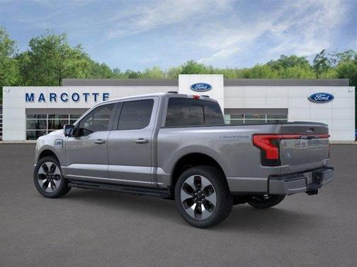 2025 Ford F-150 Lightning Platinum