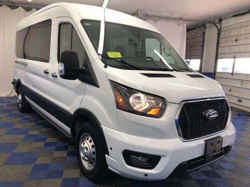 2024 Ford Transit-350 XLT