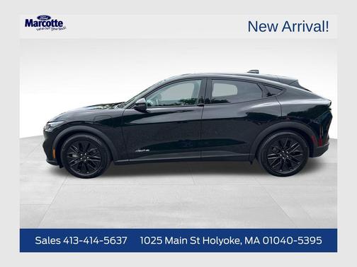Shadow Black 2025 Ford Mustang Mach-E Select
