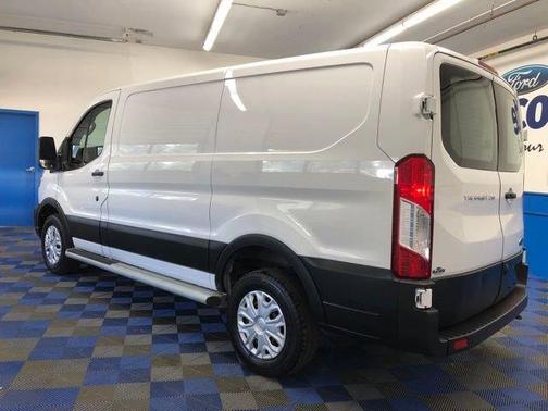 2024 Ford Transit-250 Base