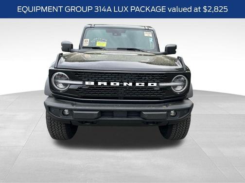 Shadow Black 2025 Ford Bronco Outer Banks