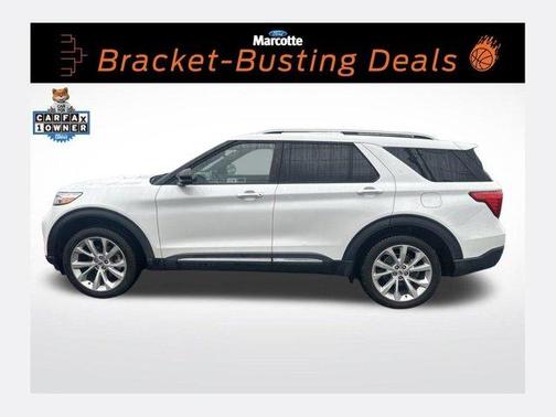 White Metallic 2022 Ford Explorer Platinum