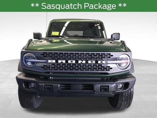 Eruption Green Metallic 2025 Ford Bronco Badlands