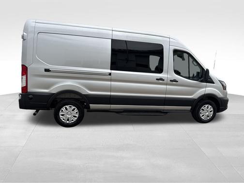 2026 Ford Transit-350 148 WB Medium Roof Cargo