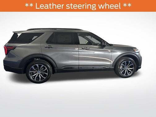 Carbonized Gray Metallic 2026 Ford Explorer ST-Line