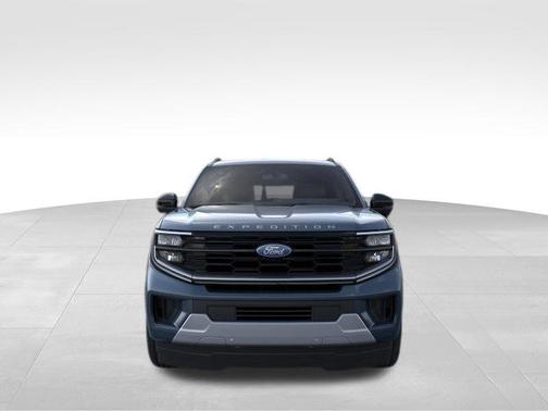 Stone Blue Metallic 2026 Ford Expedition Max Platinum