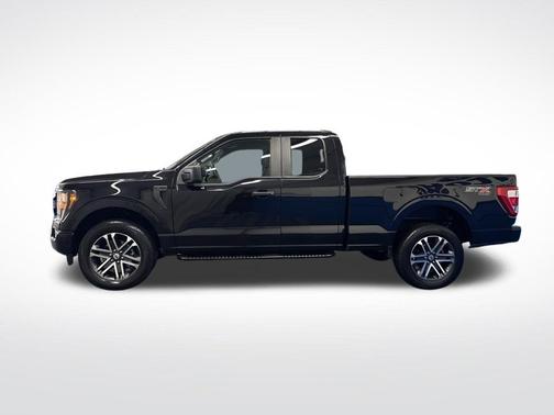 Black Metallic 2023 Ford F-150 XL