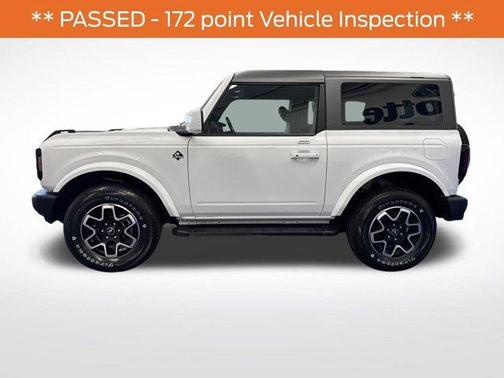 Oxford White 2023 Ford Bronco Outer Banks