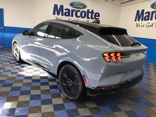 2025 Ford Mustang Mach-E GT