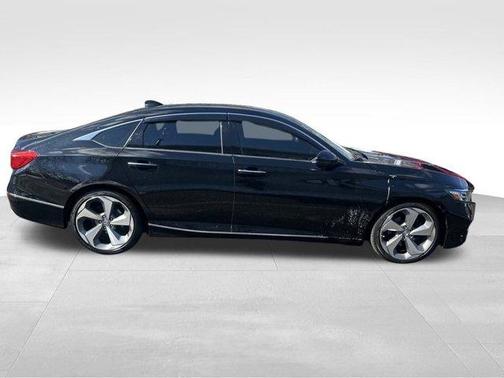 2018 Honda Accord Touring 2.0T