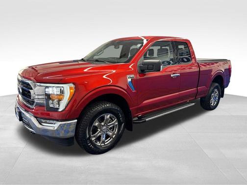 Chili Pepper Red 2023 Ford F-150 XLT