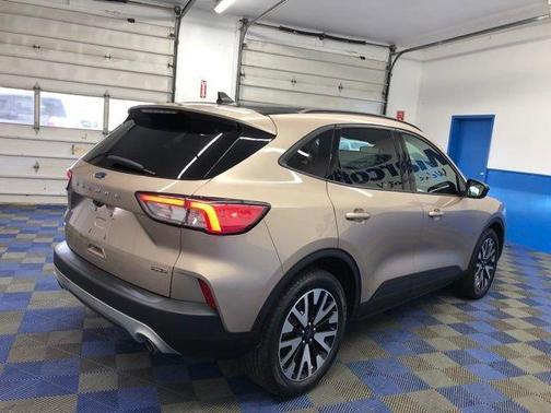 2020 Ford Escape SE Sport Hybrid