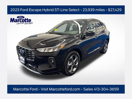 Black Metallic 2023 Ford Escape ST-Line Select